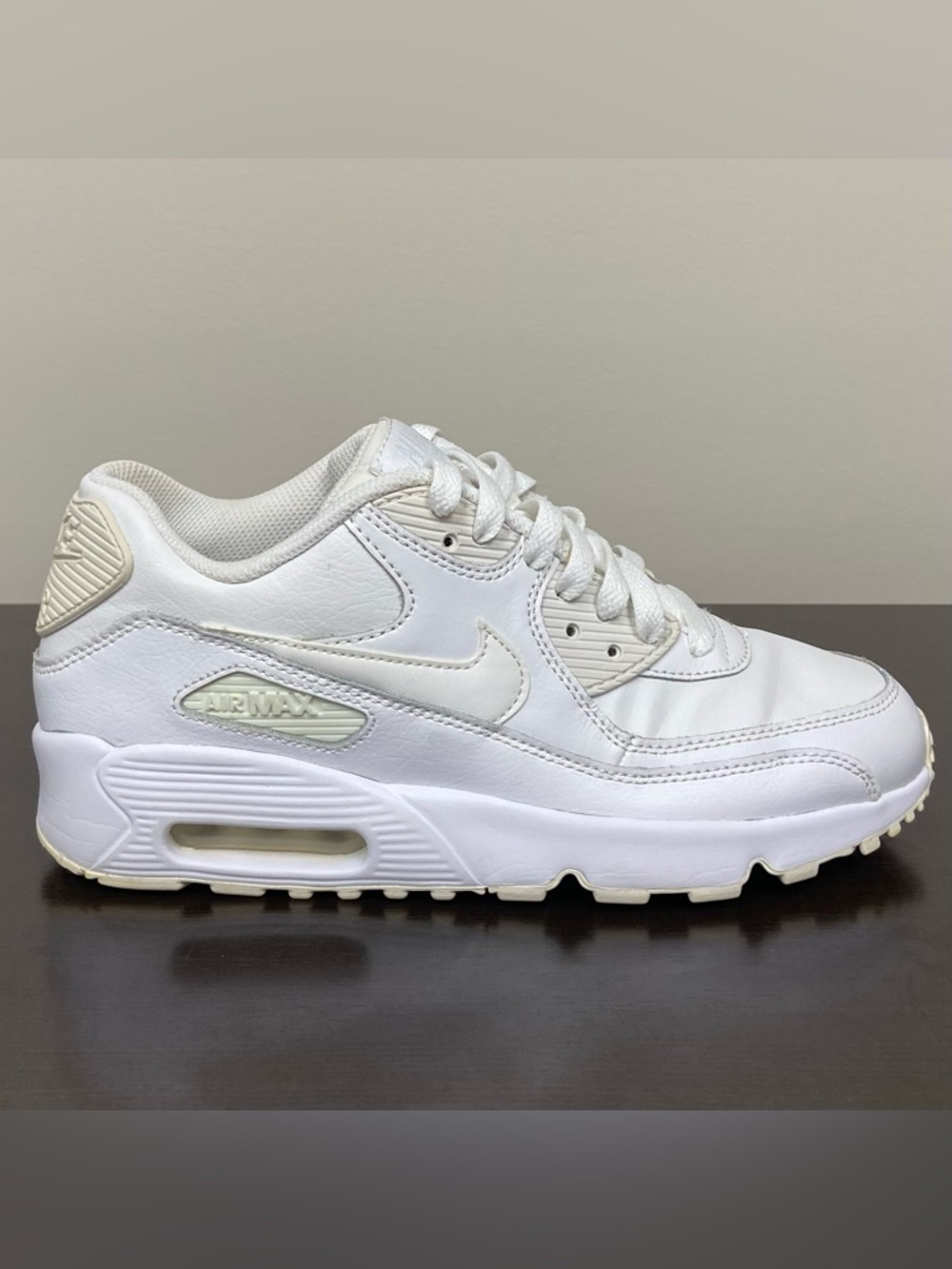 Nike Air Max 90 LTR (GS) White Sneakers Size 6.5 Y Leather Low Top Youth